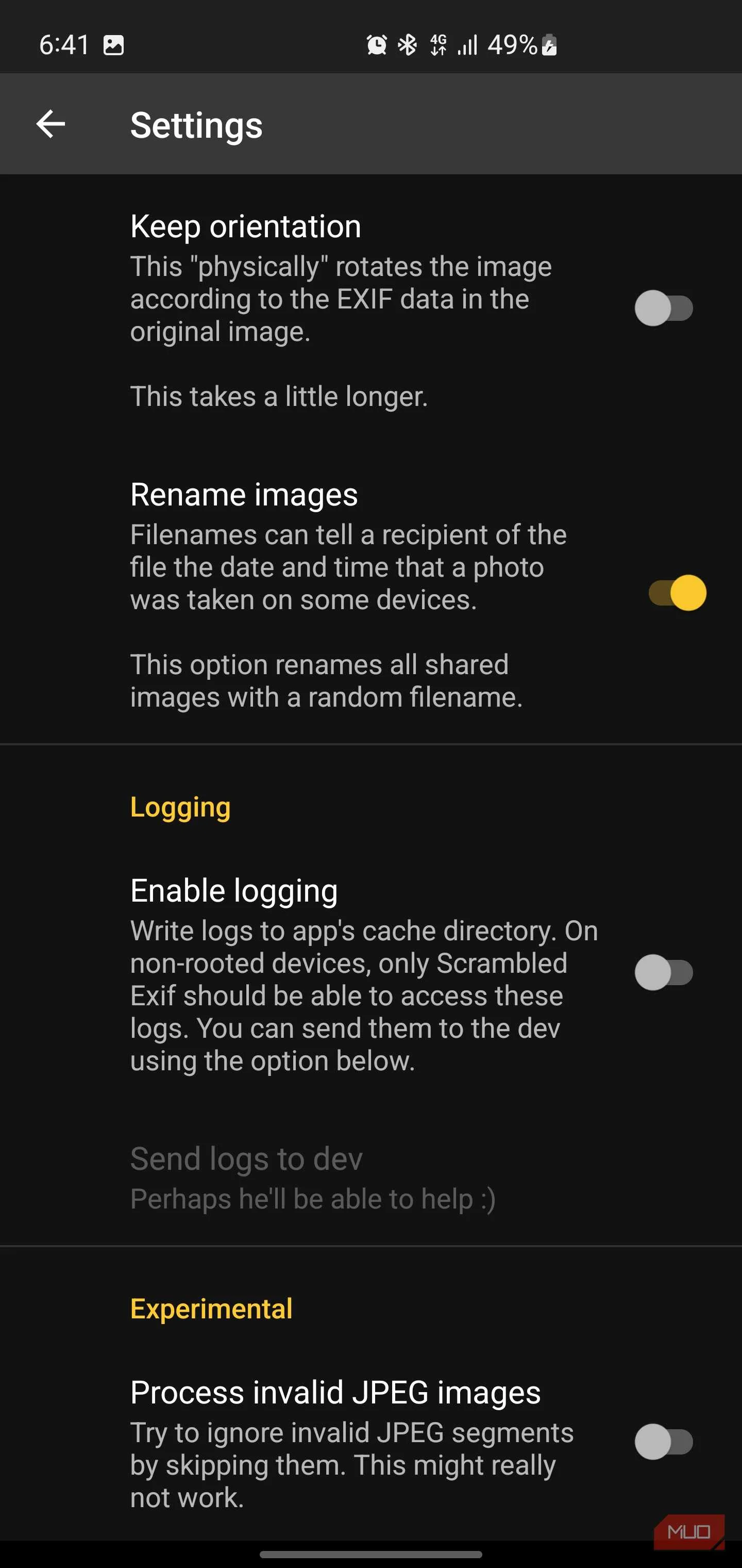Scrambled Exif app settings screen.