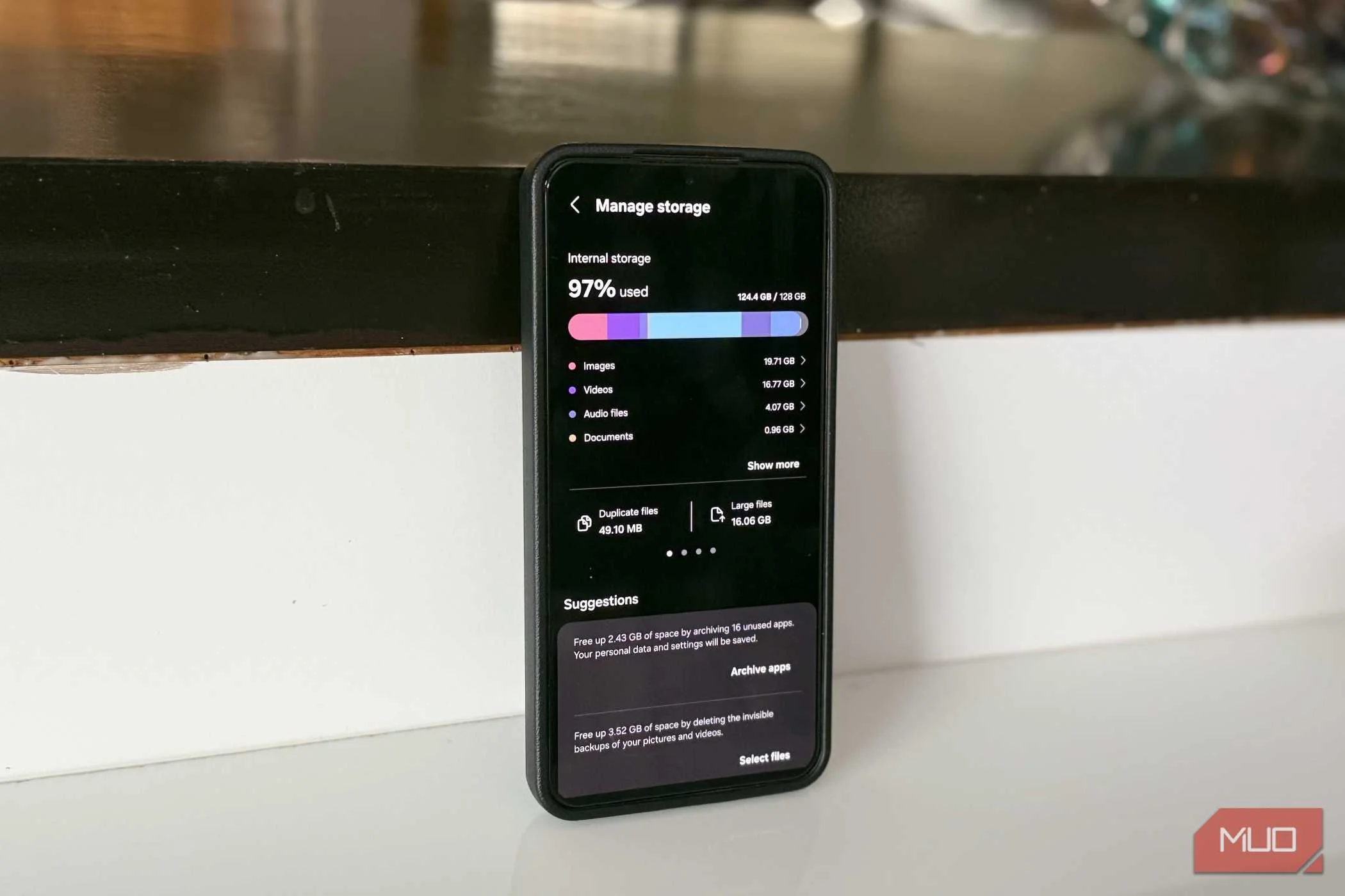 Samsung phone showing storage menu