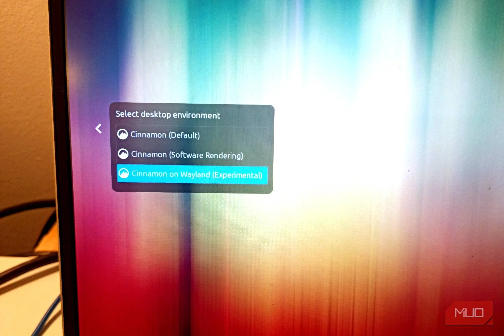 Cinnamon log in with Wayland option.