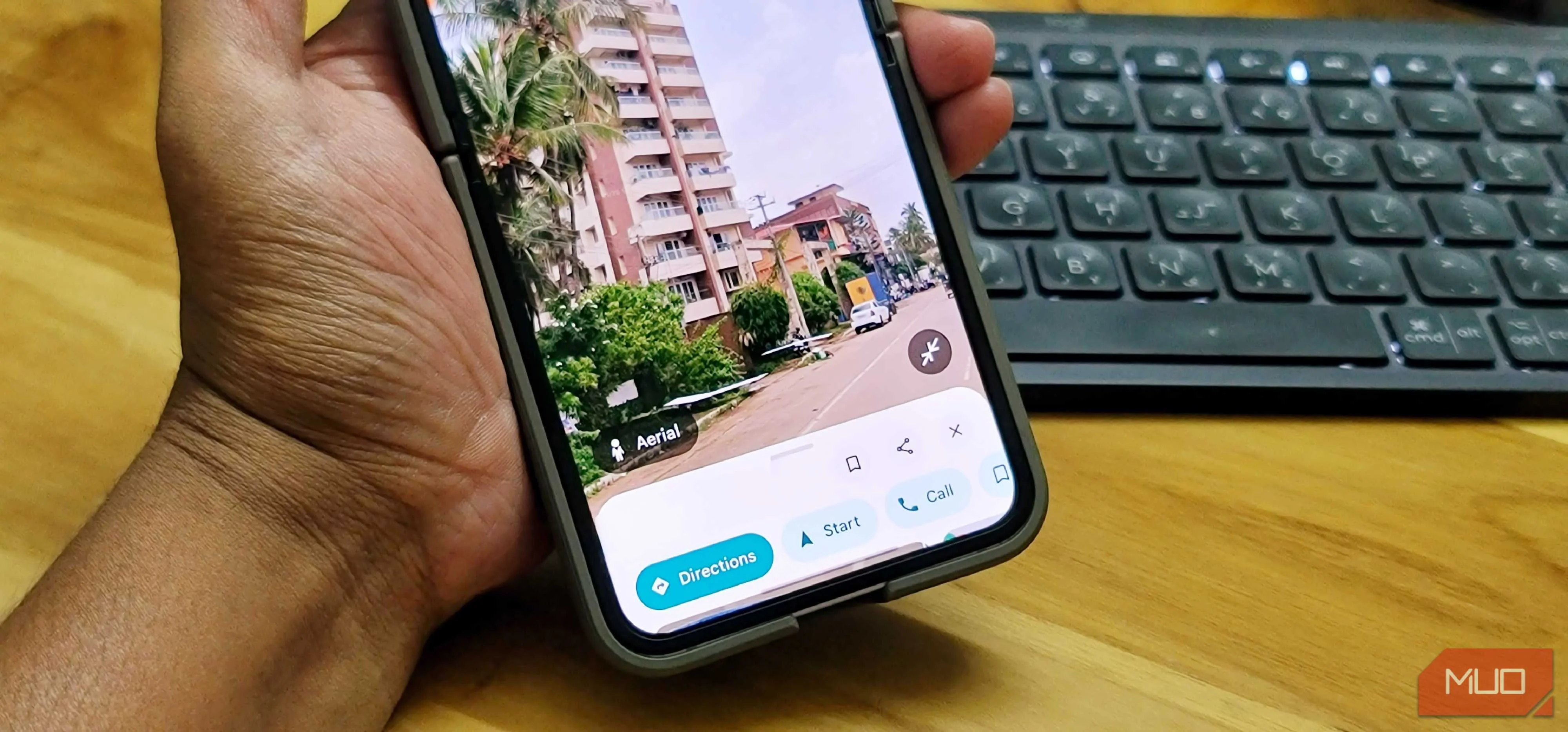 Google Stree View mode on Google Maps on a Samsung Galaxy Z Flip 6